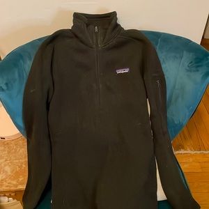 Black Patagonia 1/4 zip better sweater womens never worn